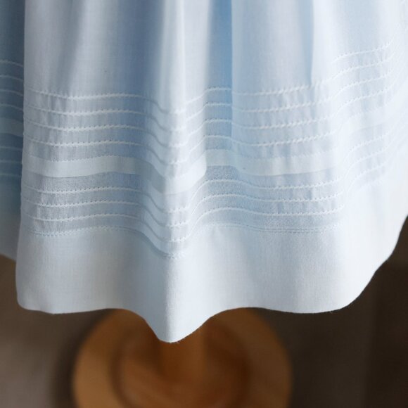 Blue Smocked Flutter Sleeve Dress 12/18 Months Will'Beth Boutique Like New - Picture 4 of 6